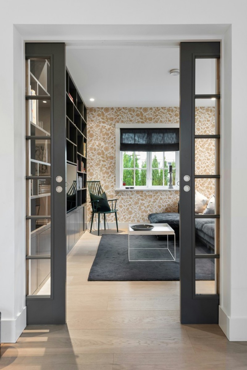 Picture of Caitlin Yellow - 1086401-01